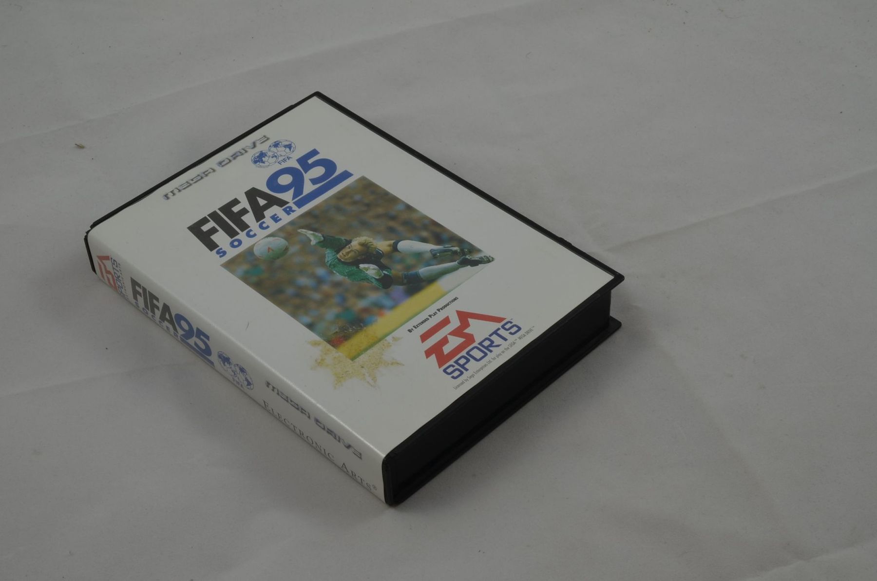 Giochi: Fifa 95 Soccer Sega Mega Drive Spiel CIB – Usato da Buchs AG venduto da SellAndBuyX 9