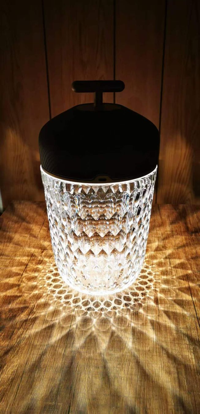 Lampes: Hermes LED Lampe – Neuf avec emballage d'origine à Gelterkinden par Regiorider 1