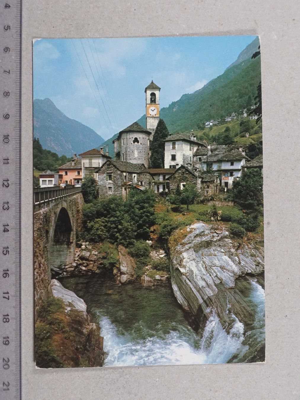Ansichtskarten: Lavertezzo, 1980, Valle Verzasca – Gebraucht aus Lenzburg von fh1