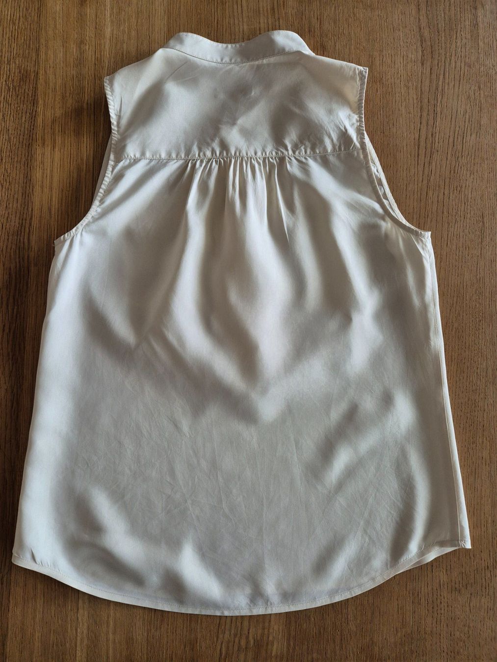 J.Crew Top: Off-white button-up top J.CREW 100% silk T.34 – Nuovo (secondo la descrizione) da Satigny venduto da Helene2014 1