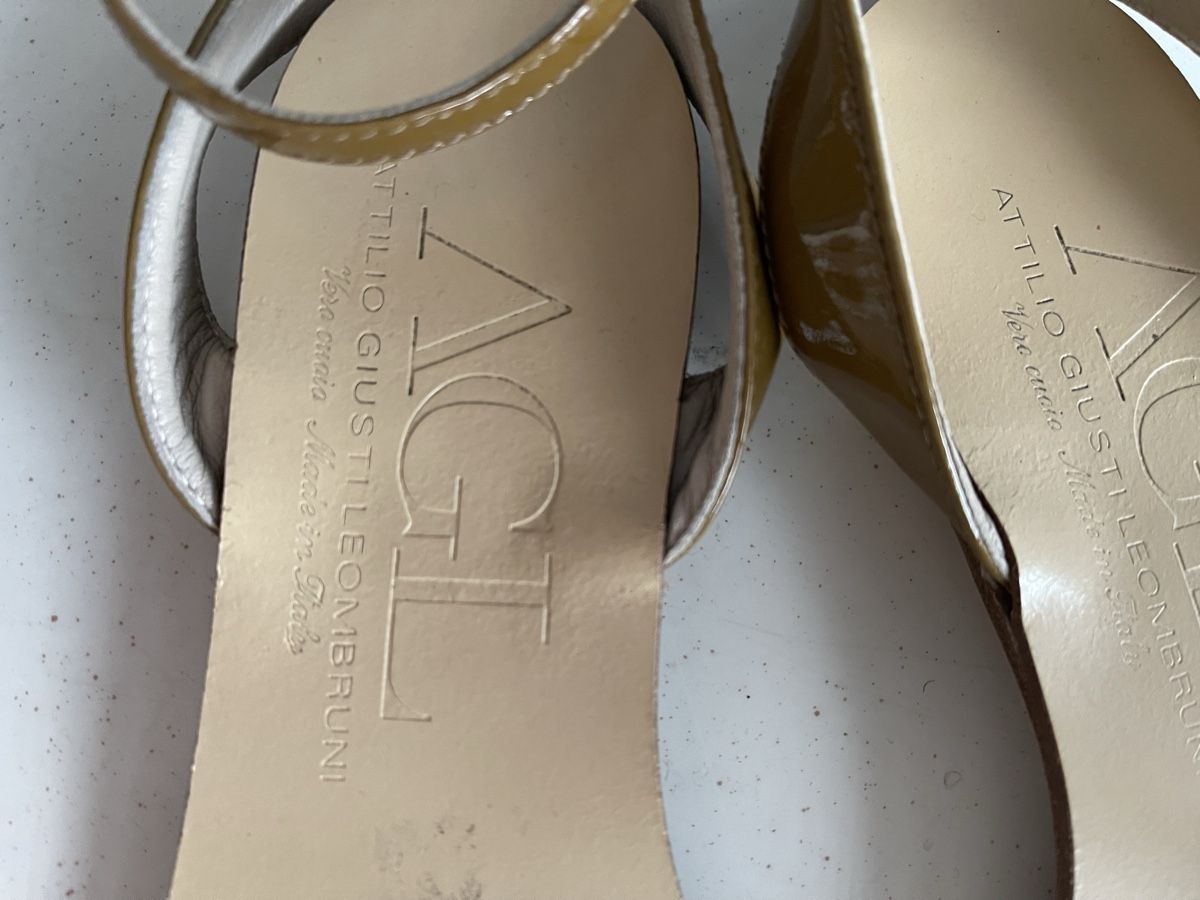 AGL Scarpe da donna: AGL Sandalen Gr.40 – Usato da Stallikon venduto da BaumArt 3