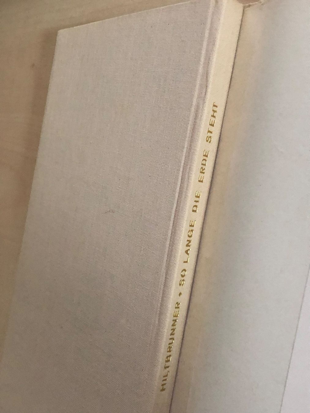 Bücher: Hermann Hiltbrunner: So lange die Erde steht – Gebraucht aus Aarau von R-O-G-E-R 6