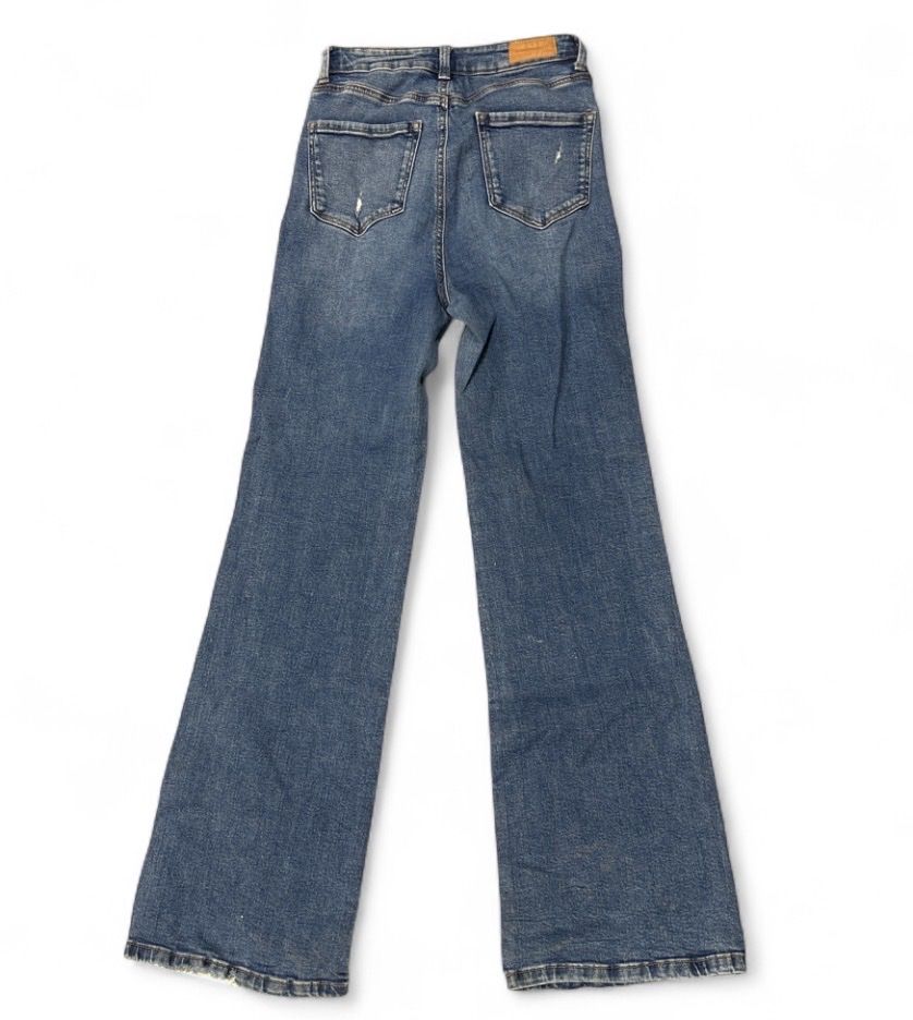 Pantaloni: High rise flared Jeans mit Löchern – Usato da Bremgarten AG venduto da kap_f5nz 2