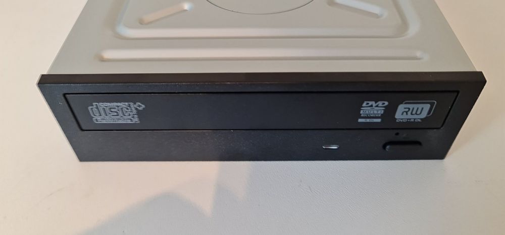 HP DVD/CD Laufwerk (SATA) | Kaufen auf Ricardo