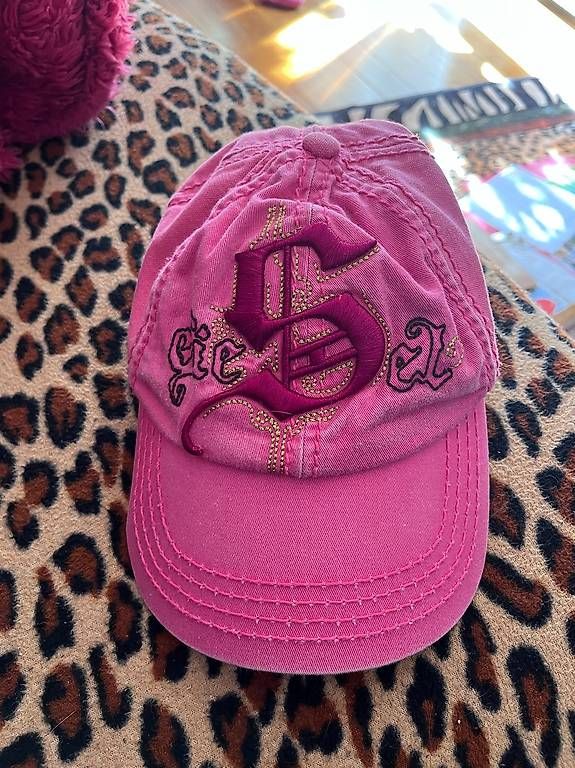 Copricapi, berretti & cappellini: casquette Diesel  – Usato da Lausanne venduto da misskittytatzen
