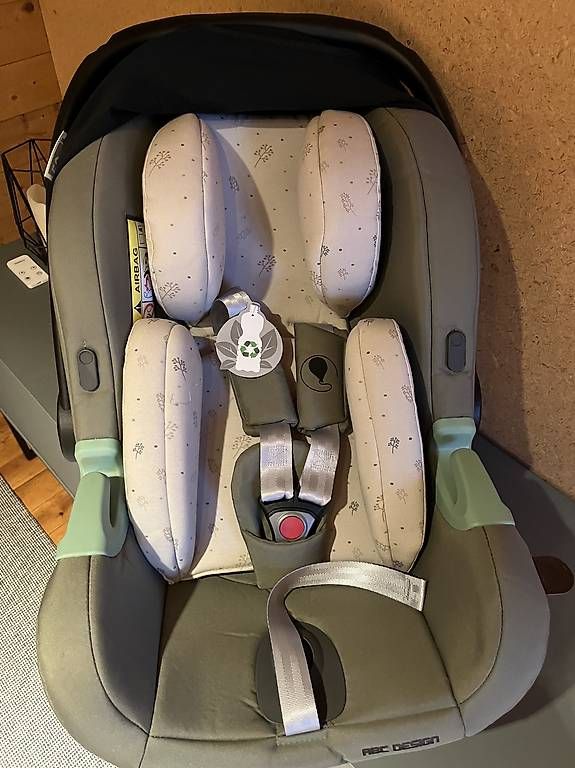 Seggiolini per auto: ABC Babyschale  – Nuovo e nell'imballaggio originale da Güttingen venduto da sab_vg9p 1
