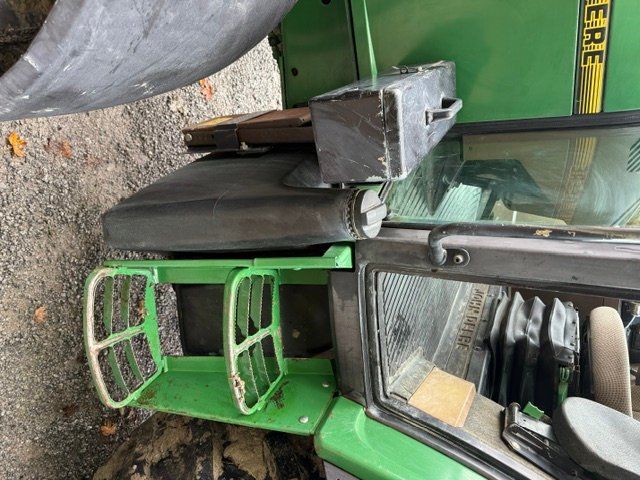 John Deere Trattori: John Deere 6400 – Usato da Oberhofen Thun'see venduto da Tranchet-Trading 6