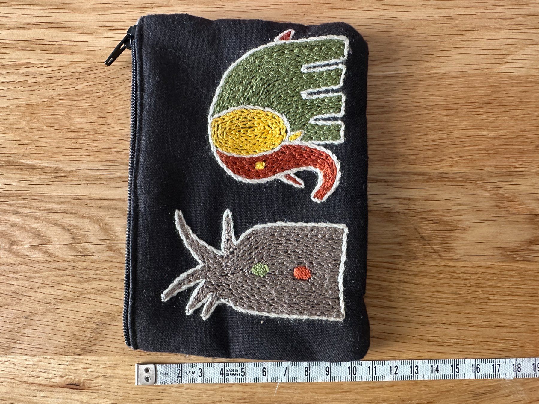 Portamonete: Handmade African elephant coin purse – Usato da Lausanne venduto da brixton 4