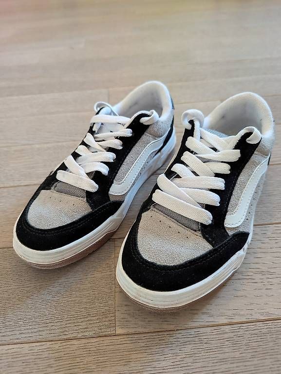 Vans Scarpe da uomo: Scarpe Vans in ottimo stato – Usato da Pregassona venduto da mik_x5y6 3