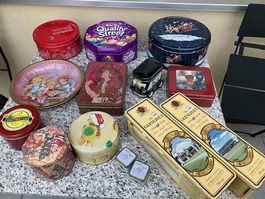 Diverse Weihnachtsbüchsen