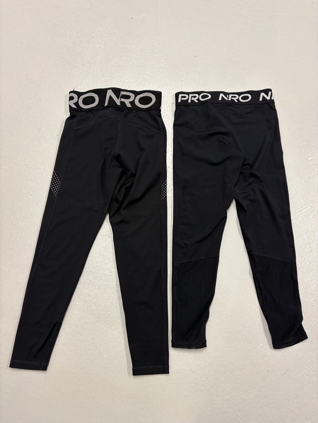 Nike Leggings: 2 Nike Pro Leggings schwarz Grösse S – Gebraucht aus Regensdorf von secondchancefashion 1