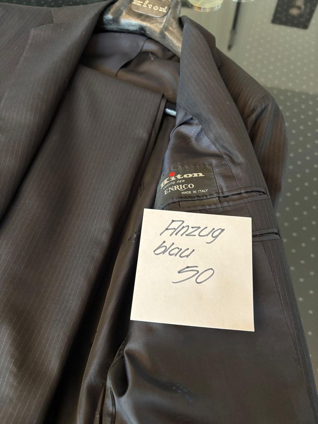 Kiton Completi: Kiton Anzug – Nuovo e nell'imballaggio originale da Hausen AG venduto da MM_FM