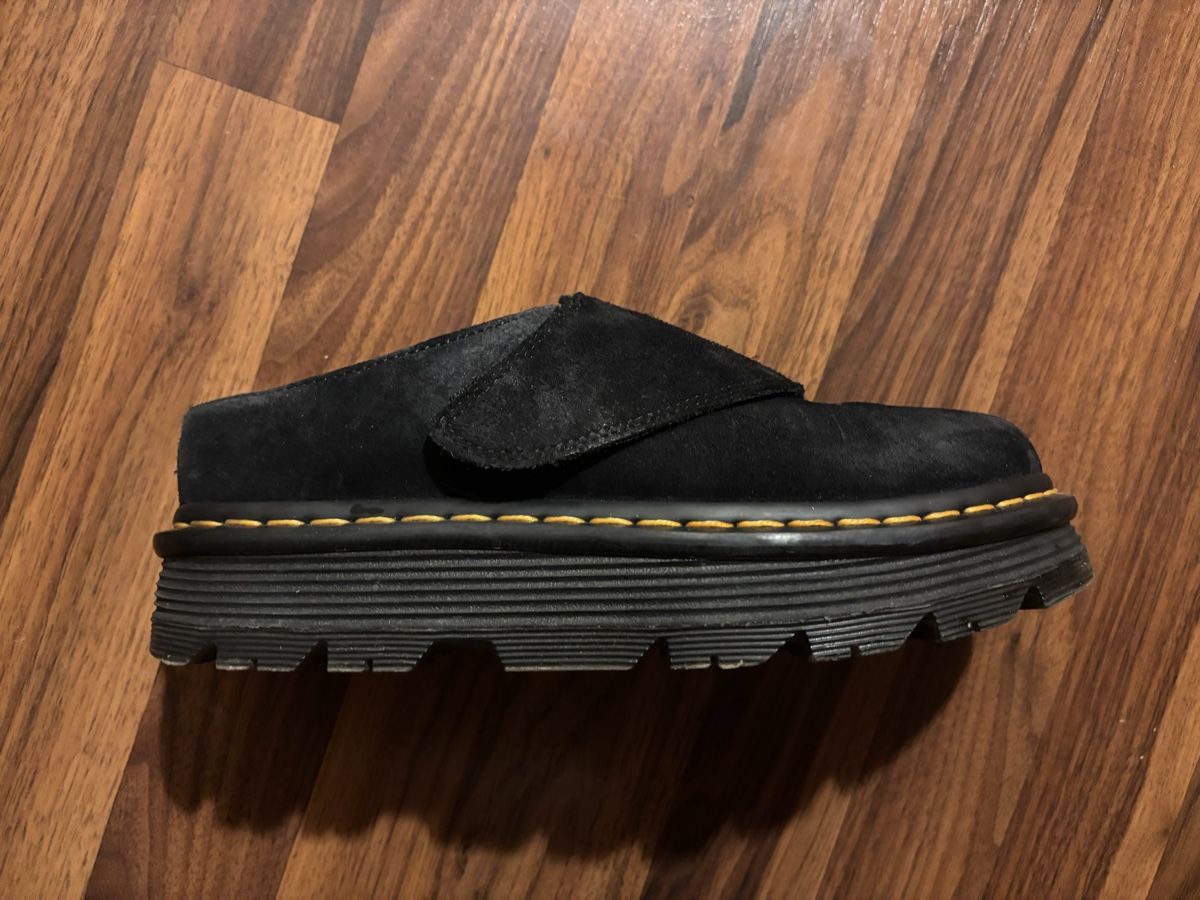 Dr. Martens Scarpe da uomo: Dr. Martens sabots, taille 39 – Usato da Avry-devant-Pont venduto da Odilee 2
