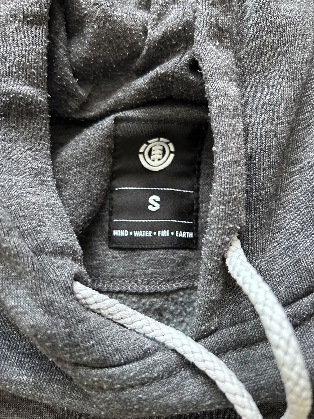 Element Pulls & Sweat-shirts: Kapuzenpullover Element grau Grösse S – D'occasion à Bern par BZau 2