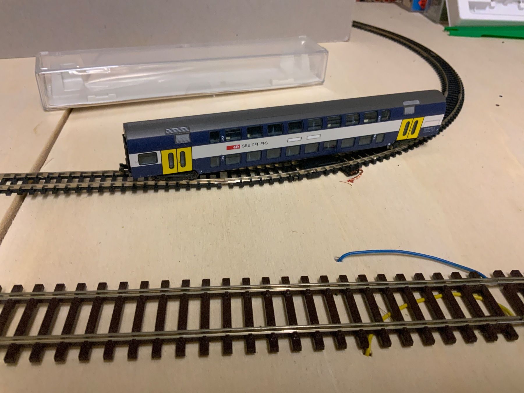 Fleischmann Modellini di ferrovie: Spur N personenwagen – Usato da Wil ZH venduto da kistlerroman