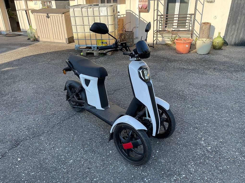 Veicoli elettrici: Doohan i-Tango ( Elektro ) – Usato da Rebstein venduto da lave