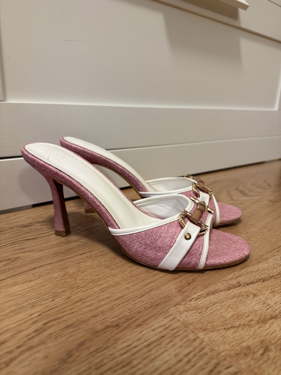 Damenschuhe: Pinke Heels – Gebraucht aus Wittenbach von cas_an78 1