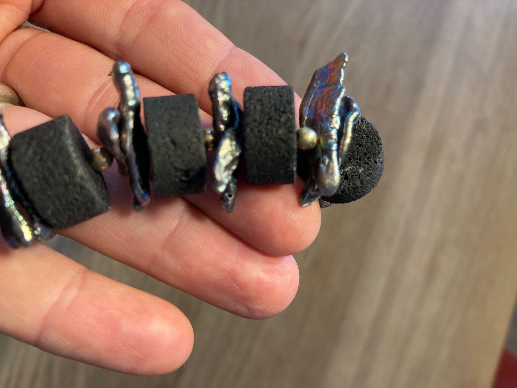 Altri gioielli: Collier Lavastein mit Perlen – Usato da Hindelbank venduto da fraso 1