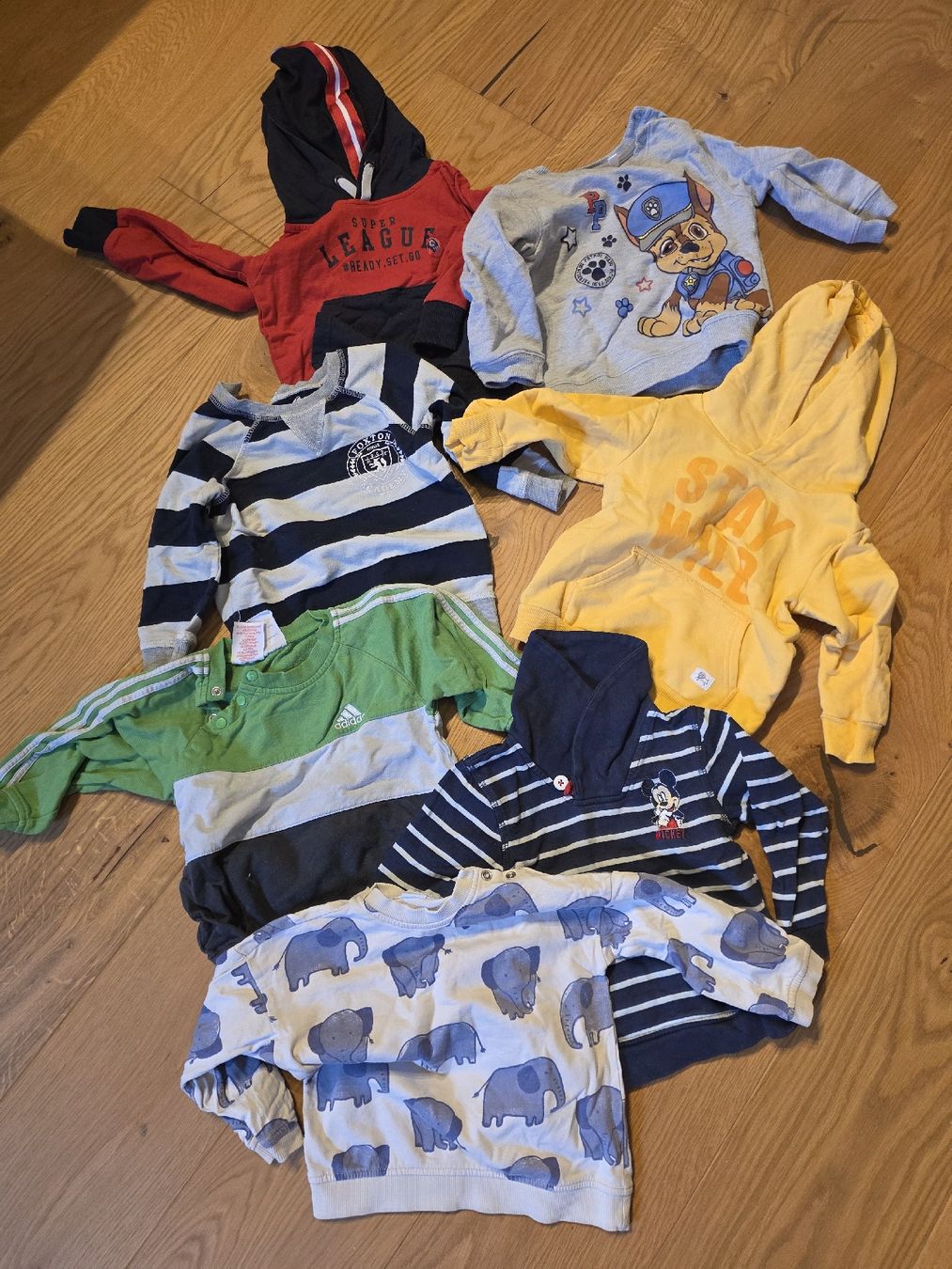 Pullover & Sweatshirts: Pullover gr 86 – Gebraucht aus Eschenz von Carmenr93
