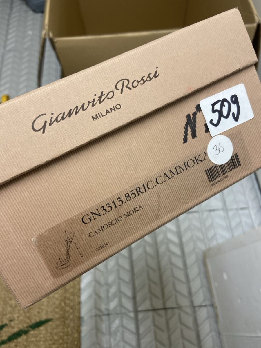 Gianvito Rossi Chaussures femmes: Sandales Gianvito Rossi, taille 36 – Neuf avec emballage d'origine à Delémont par schuschu03 4