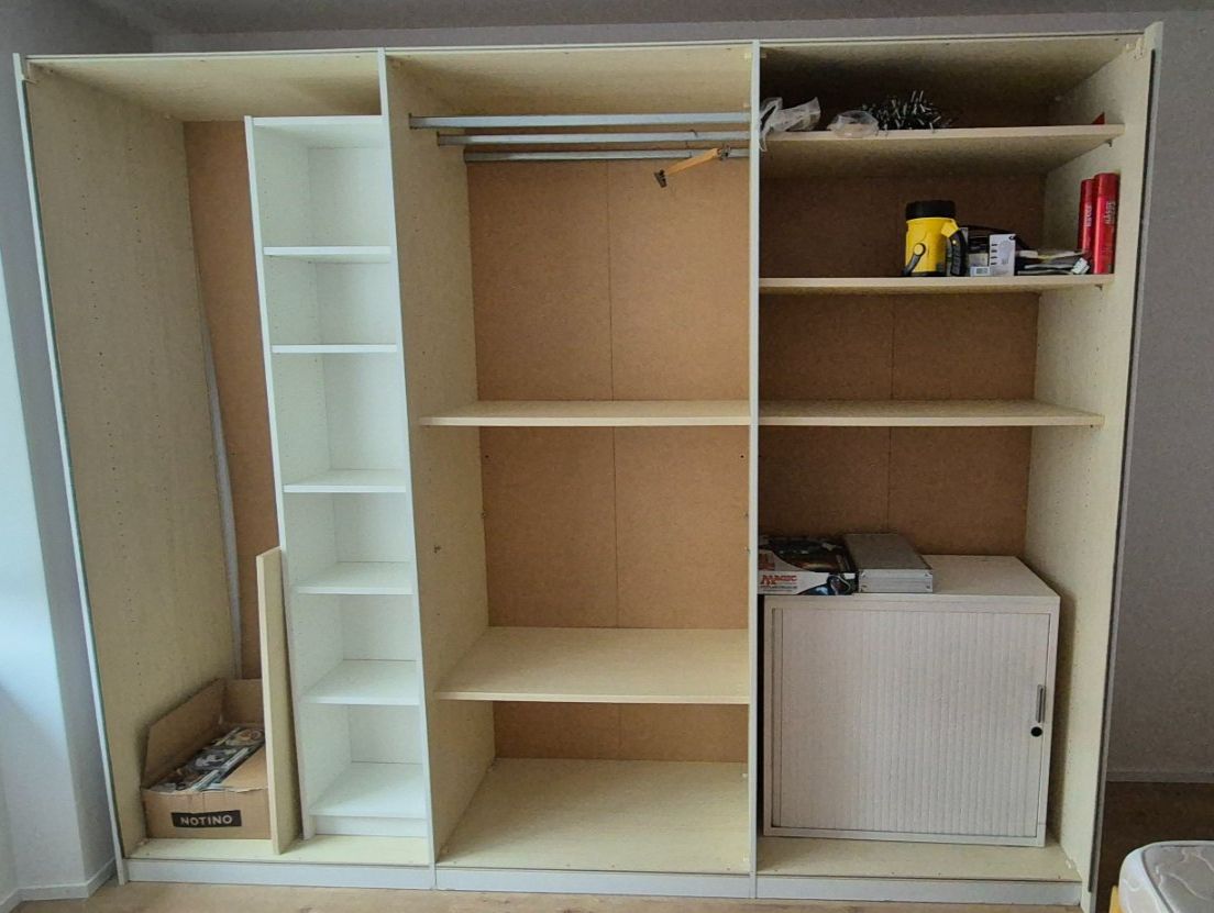 Armadi: 120 CH! Robuster Schrank 270x220x64 – Usato da Diessenhofen venduto da ann_7f6j 1