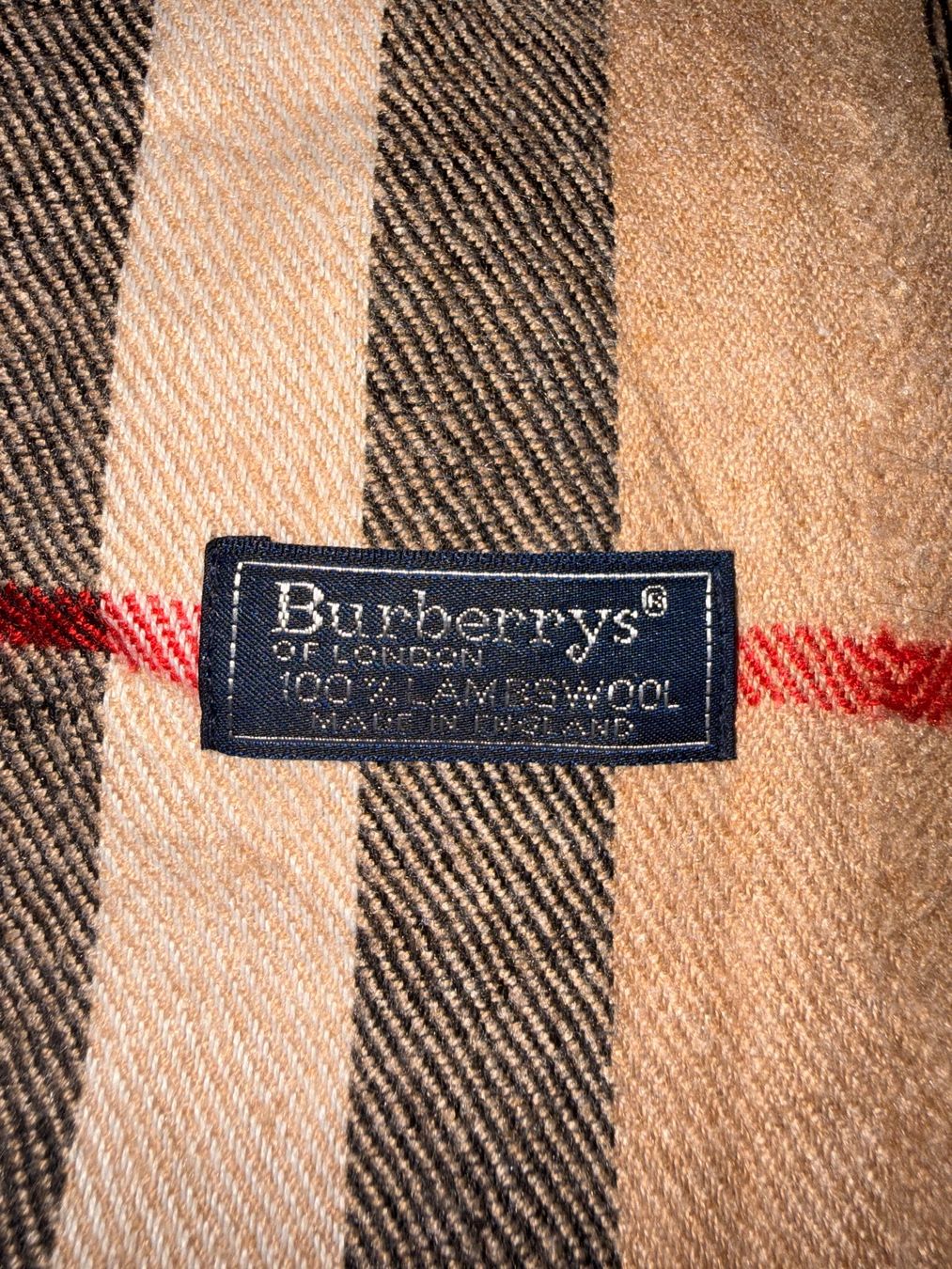 Burberry Foulards & écharpes: Écharpe Burberry Vintage beige  – D'occasion à Orbe par Miki_7777 1