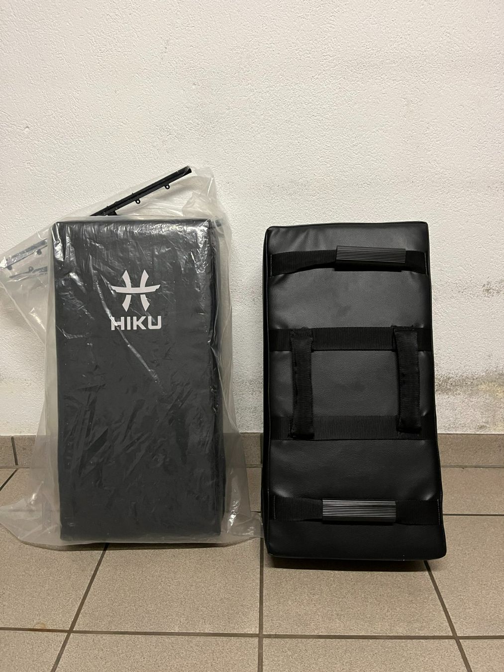 Sacchi da boxe: Schlagkissen Marke Hiku – Nuovo (secondo la descrizione) da Muri b. Bern venduto da mar_v7fz