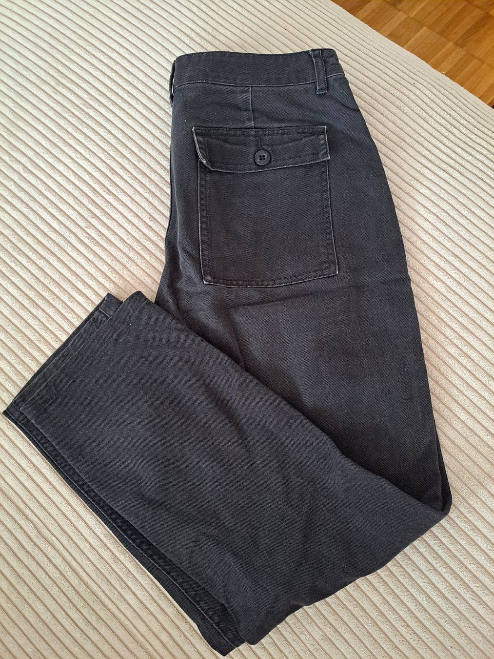 Jeans: Damen Hosen Grösse 36 – D'occasion à Grosshöchstetten par rosa.leo 1