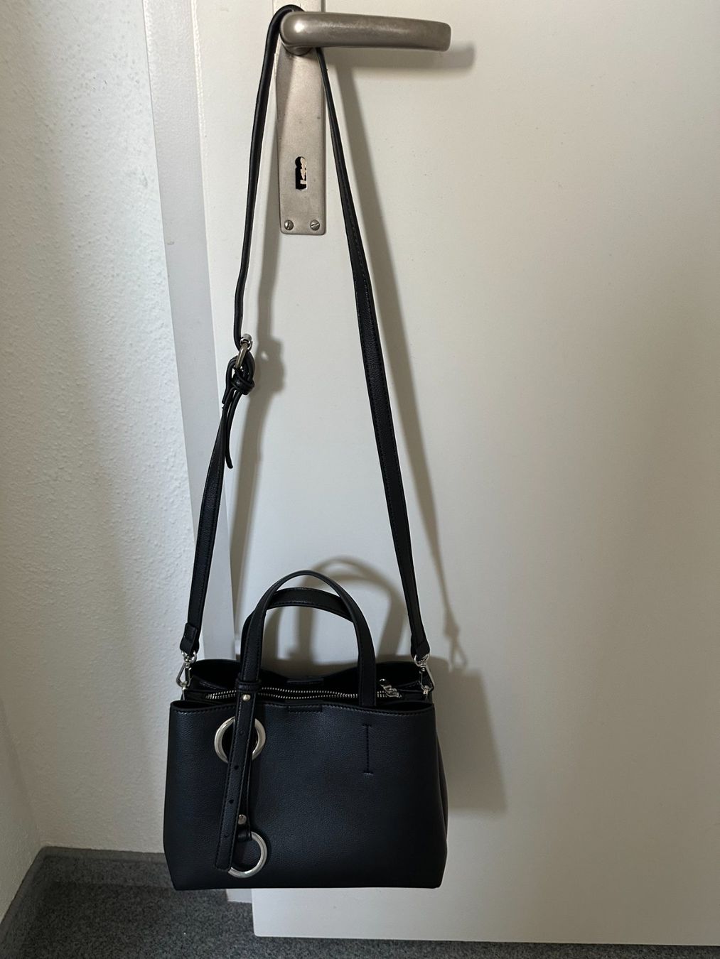 Taschen für Damen: Leder - Umhängetasche – Neu (gemäss Beschreibung) aus Thusis von efa 3