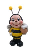 Deko Biene mit Fass im Arm 18cm (23518)