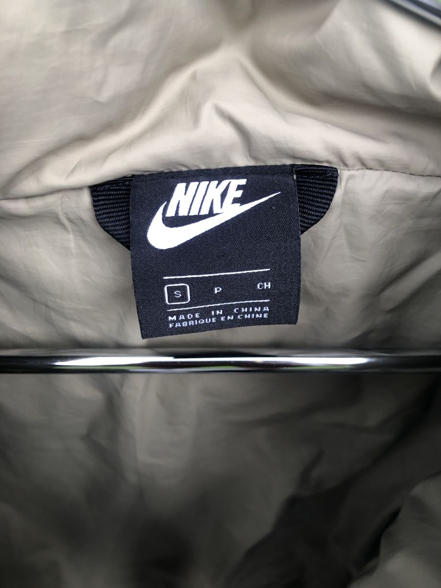 Nike Jacken: Nike Daunenjacke Damen Gr. S – Gebraucht aus Walchwil von BackstageBruder 3
