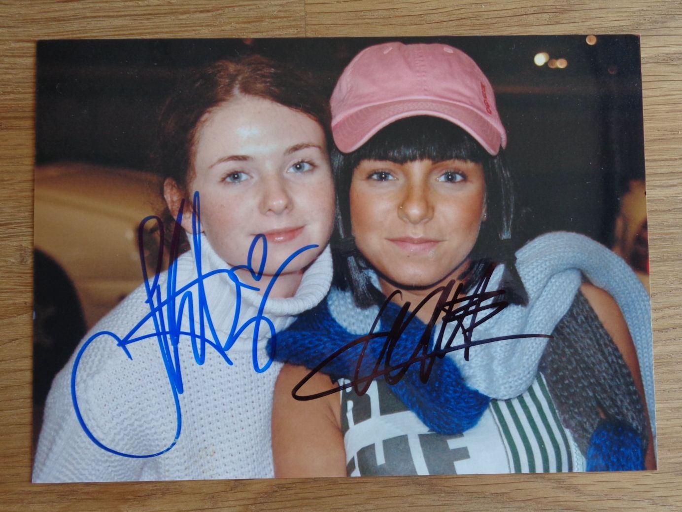 Autografi: Autogramm T.A.T.U. - 13x18 original handsigniert – Nuovo (secondo la descrizione) da Mönchaltorf venduto da hiukset