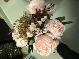 Rosa Pfingstrosen Blumenstrauss, nie verwendet!