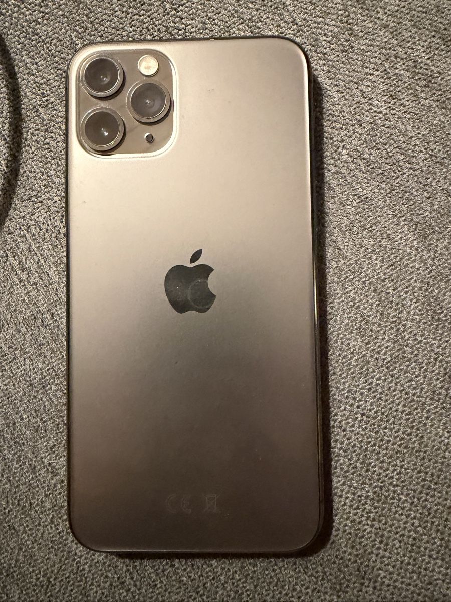 Apple Portables: Iphone 11 Pro 256GB – D'occasion à Rupperswil par Michiha 2