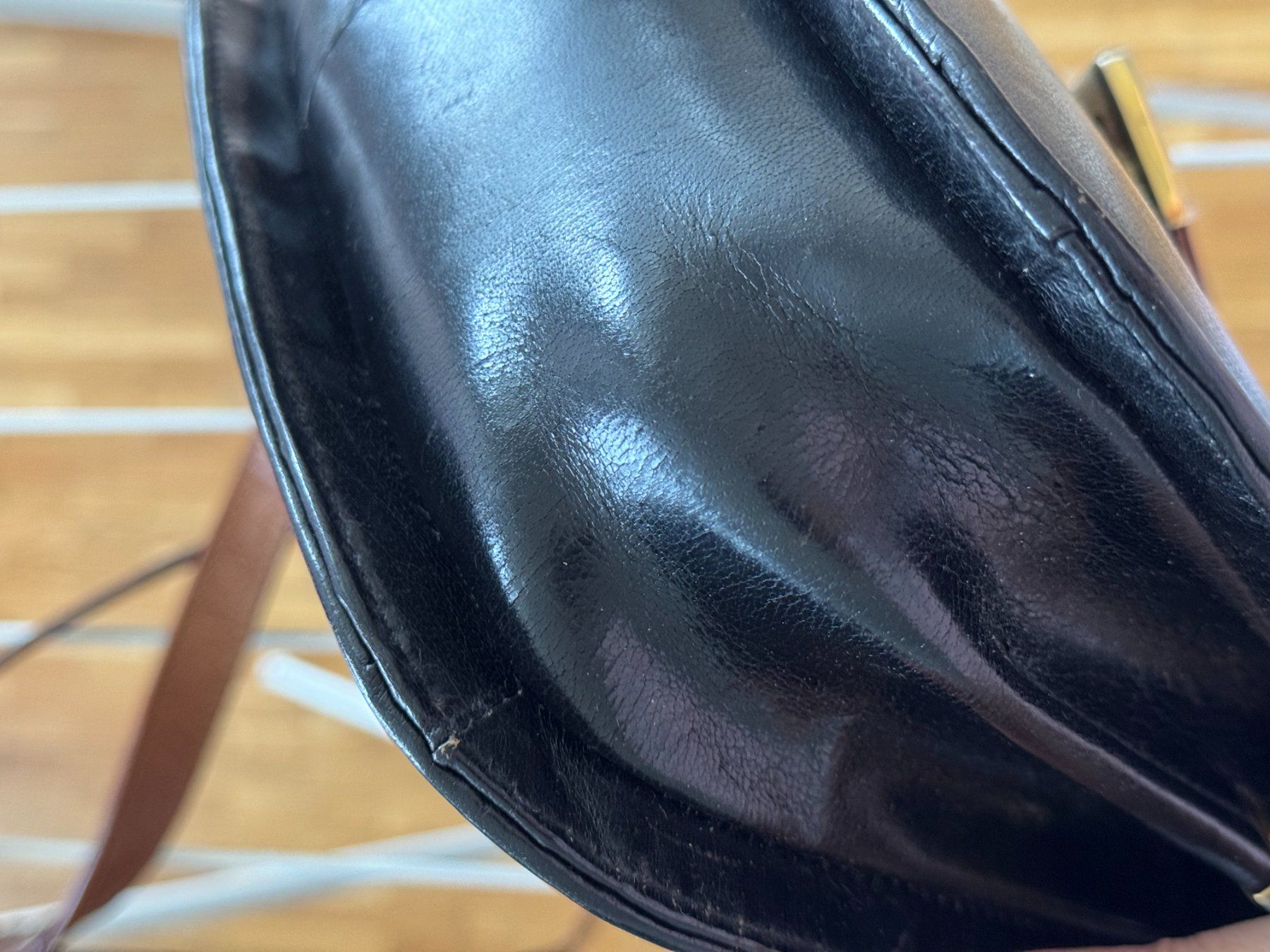 Taschen für Damen: Vintage Umhängetasche aus echtem Leder – Gebraucht aus Onex von Joliechose6 3