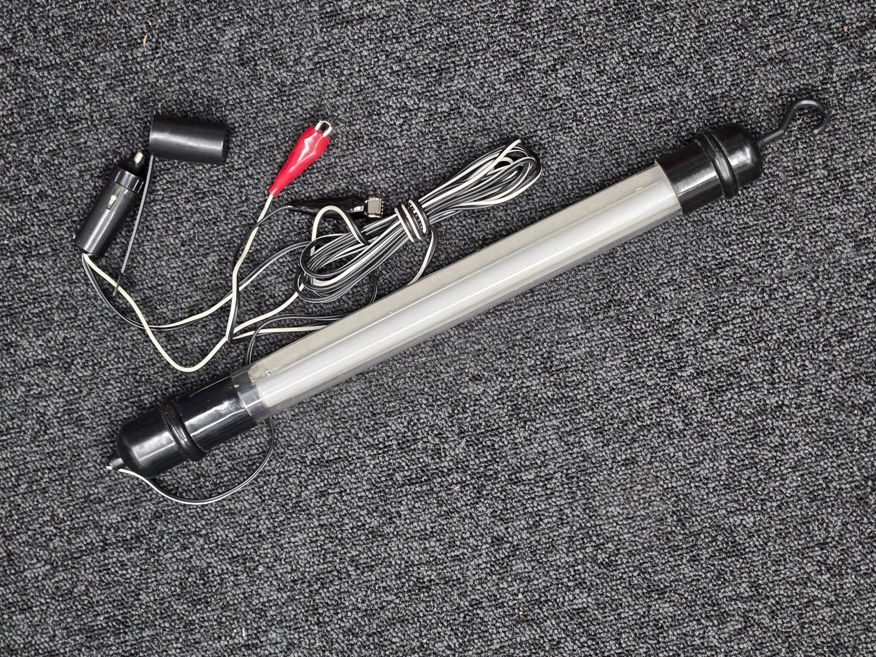 Lampade: Arbeitsleuchte / Stablampe 12V Auto Motorrad – Usato da Dietlikon venduto da areyouben