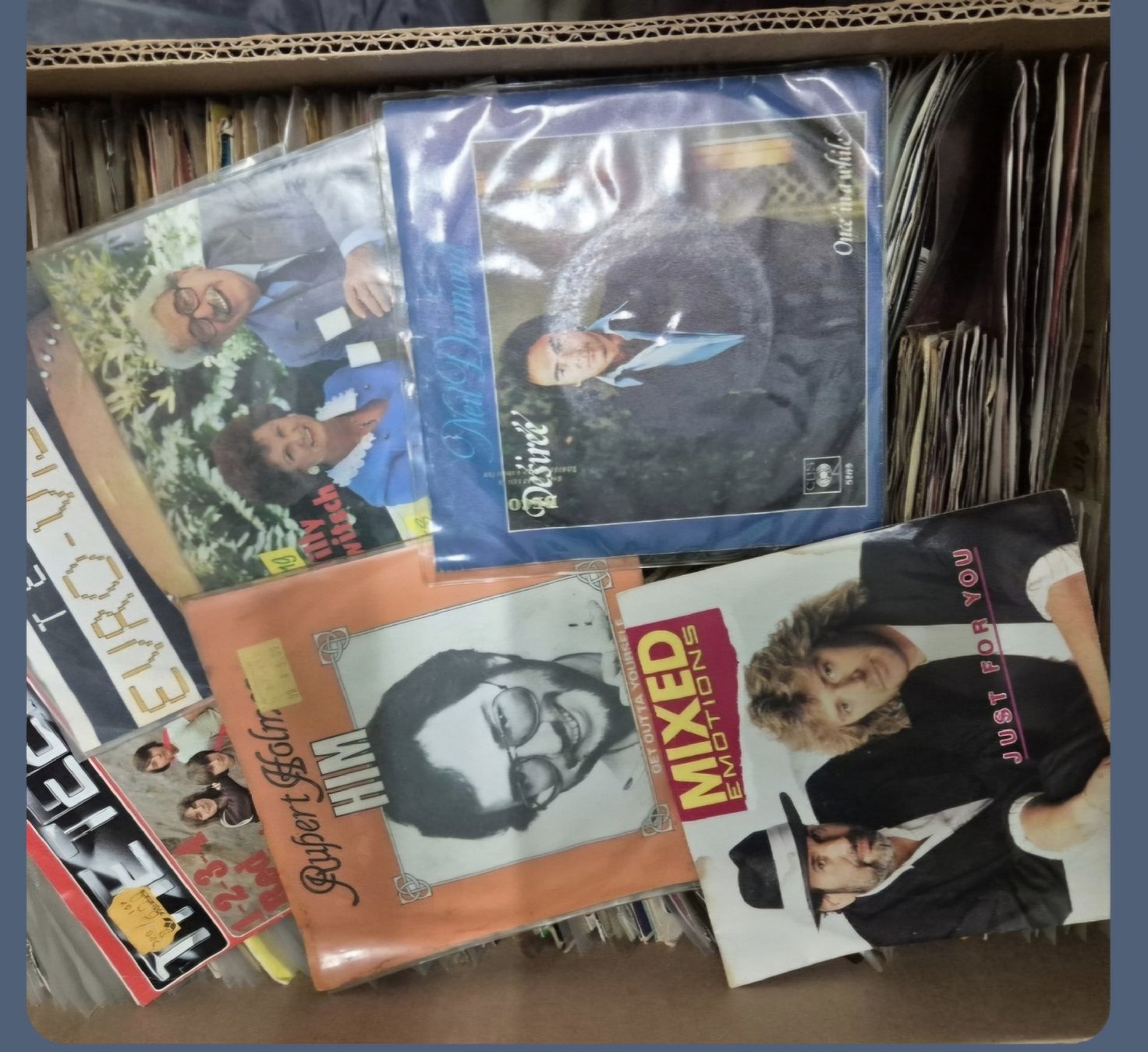 Dischi in vinile: Schallplatten Singles Sammlung – Usato da Grandval venduto da JeroenK 2