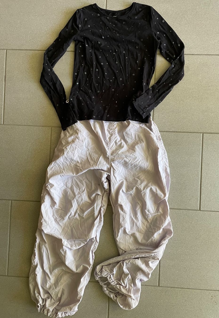 Lotti & Set di vestiti: Kleiderpaket Gr. 146/152 – Usato da Rikon im Tösstal venduto da ali_se 8