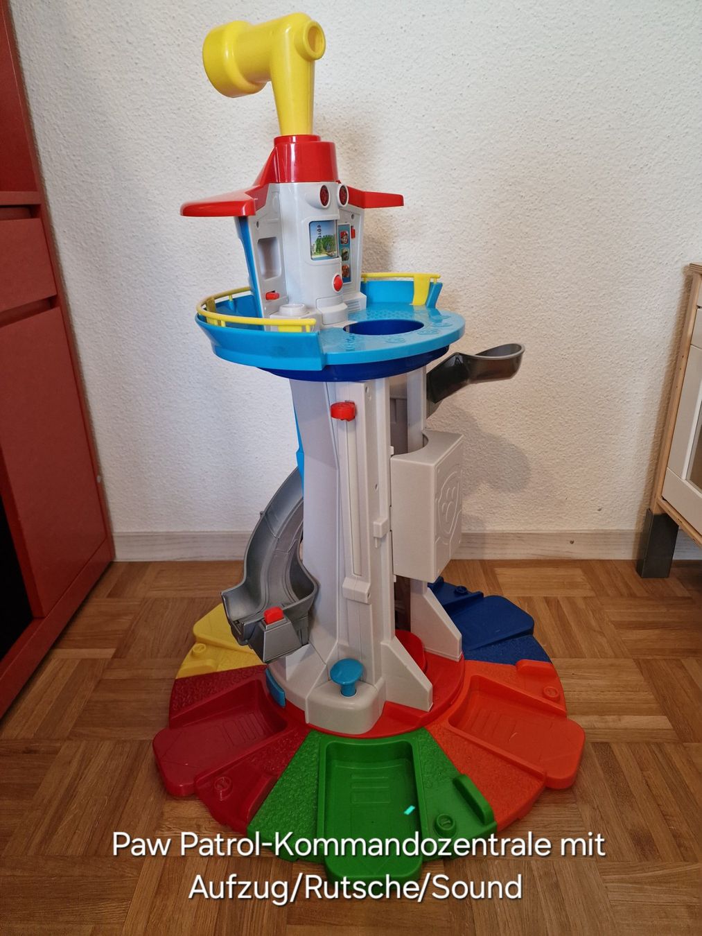 Giocattoli: Paw Patrol-Kommandozentrale – Usato da Rain venduto da JLT1020