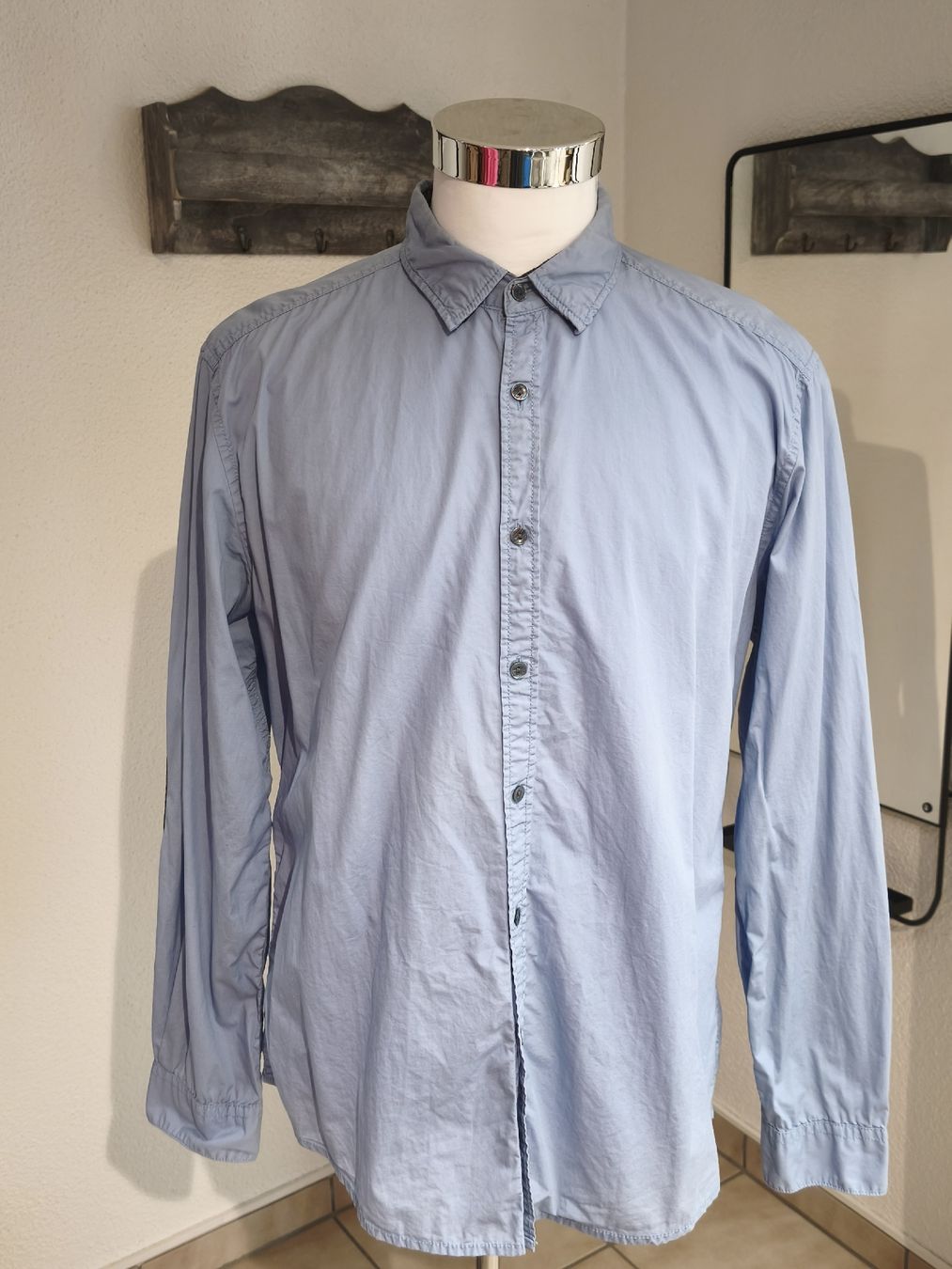 Esprit Camicie: EDC Hemd, Grösse XL, Hellblau mit Ellenbogen-Patches – Nuovo (secondo la descrizione) da Emmetten venduto da SecondhandSiska