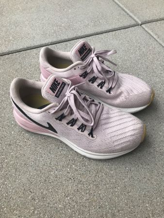 Nike Run Gr. 35,5 wie NEU