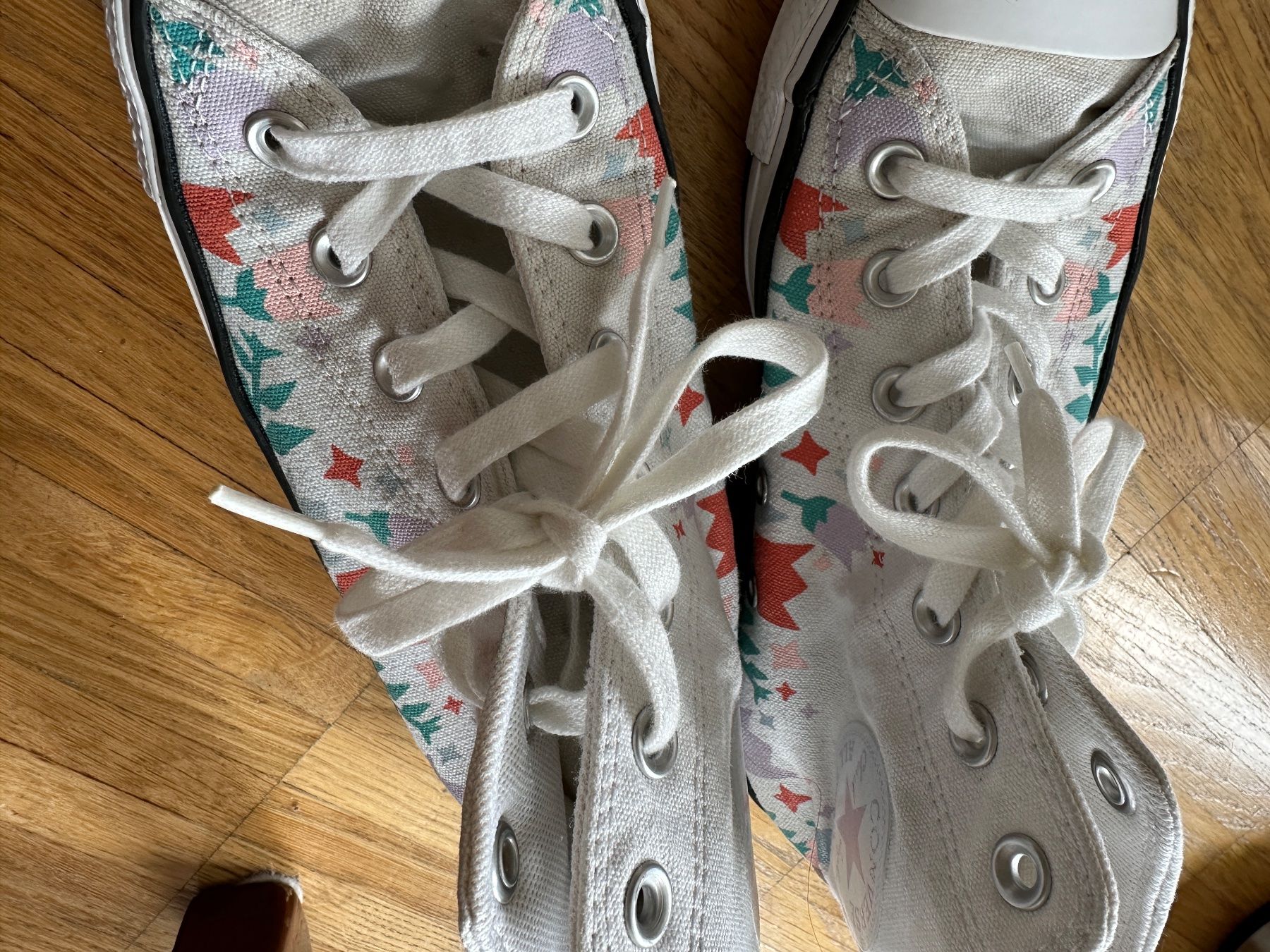 Converse Scarpe da donna: Converse Gr 39 Blumenmuster – Usato da Zürich venduto da poliveira 1