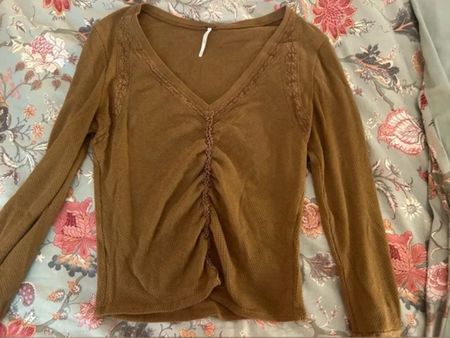 NEU Free People Thermo Shirt mit Spitzen M zu Nile Odd Molly