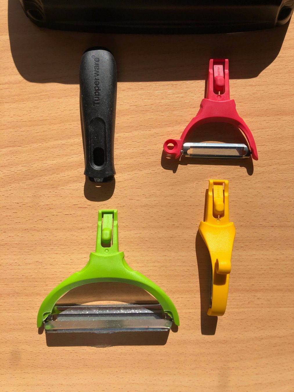 Tupperware Küchengeräte: Tupperware Schäler-Set D227 – Neu (gemäss Beschreibung) aus Widen von Himan 1