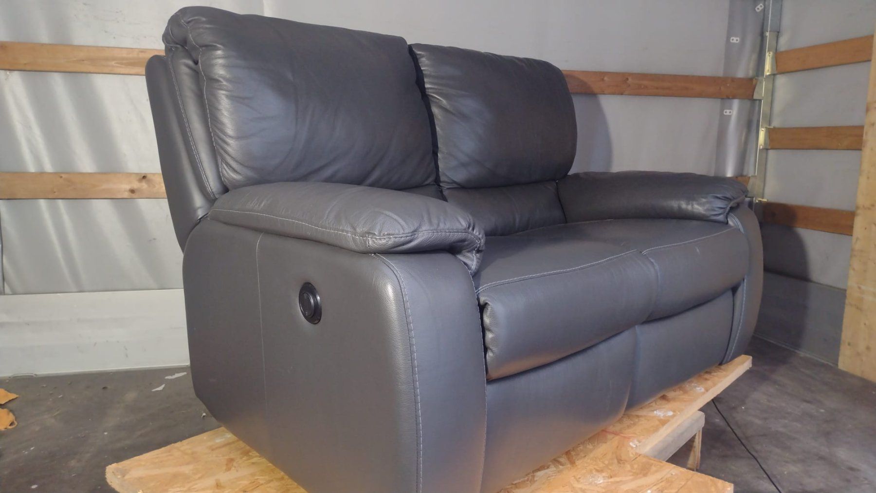 Sofas: 2er Sofa elektrisch – Gebraucht aus Dinhard von Mittelstenweiler 6