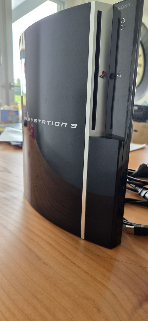 Sony Konsolen: PlayStation 3 der 1. Gen. – Gebraucht aus Ottikon von toebsen 3