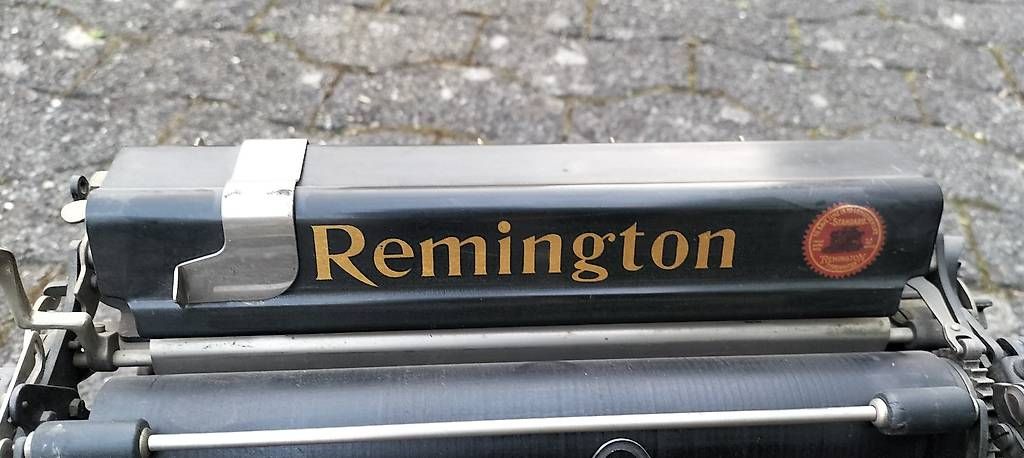 Macchine da scrivere: Schreibmaschine Remington Model 12 – Usato da Steinach venduto da Tsgweh 4