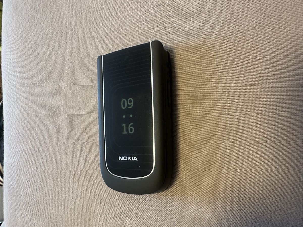Nokia Portables: Nokia 3710 Klapphandy – D'occasion à Affoltern am Albis par ale_gg7h 1