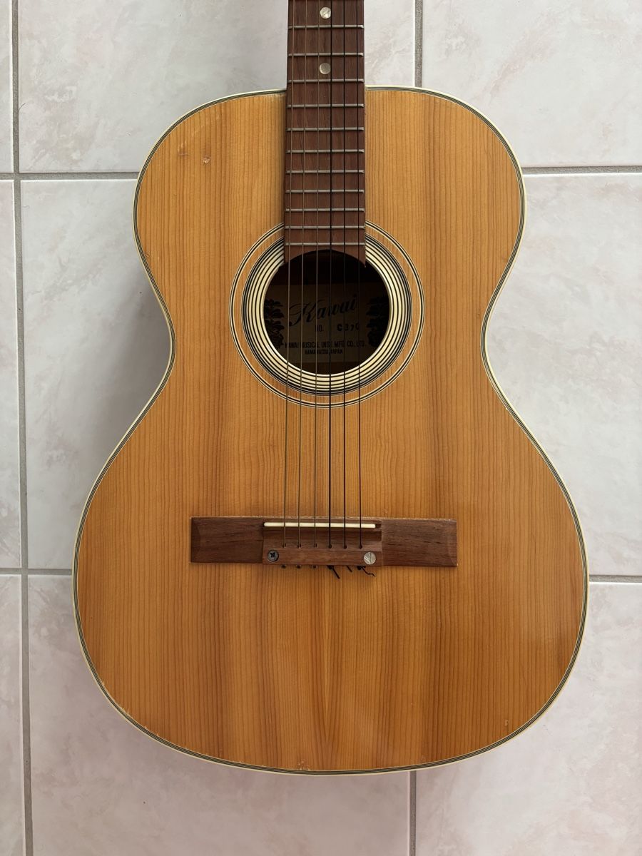 Kawai Strumenti musicali: Gitarre Kawai C370 mit Tasche – Usato da Zufikon venduto da eskilt 2