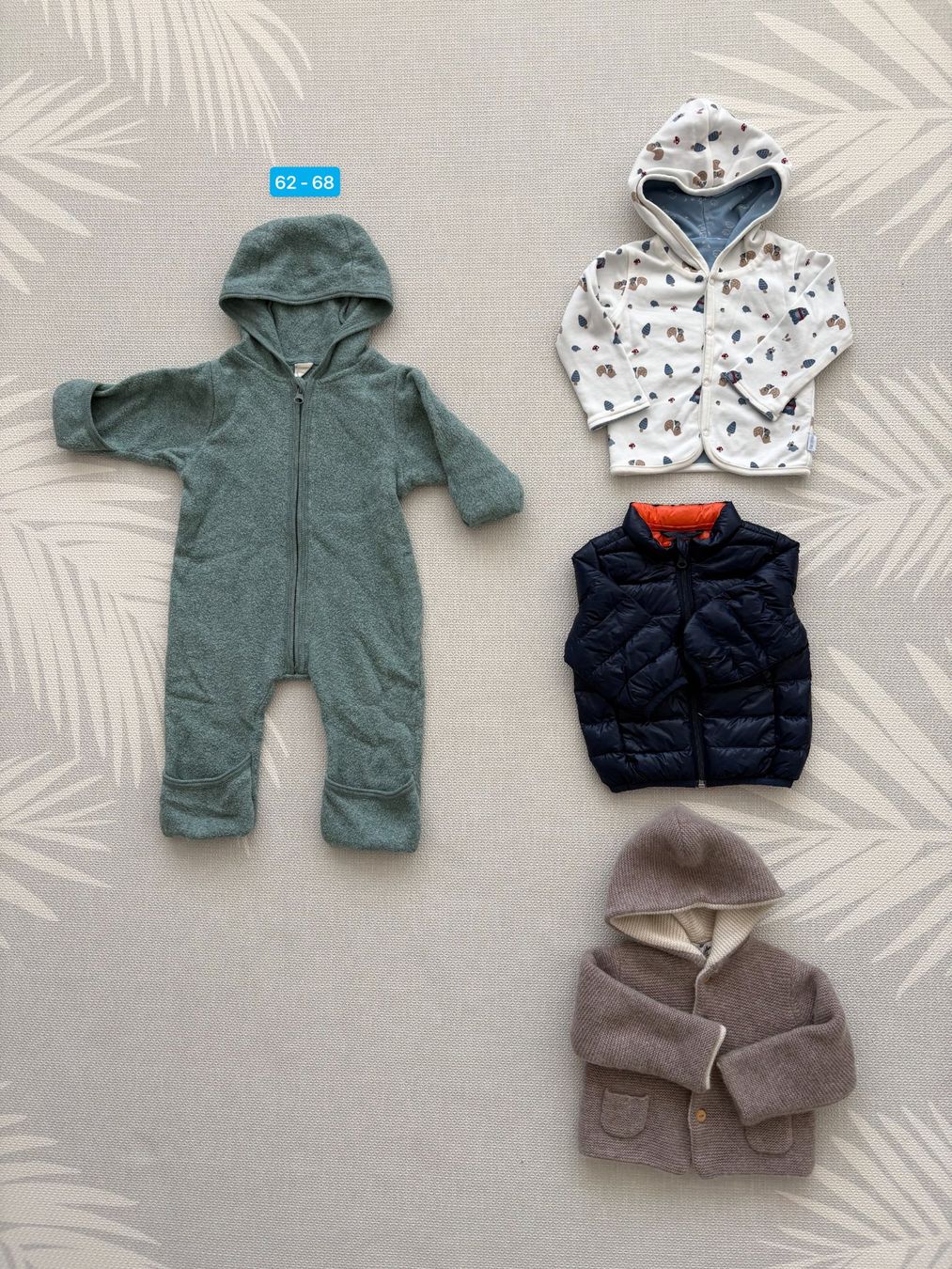 Lotti & Set di vestiti: Winterkleider Baby Grösse 68 – Usato da Fislisbach venduto da Nelehmu 1